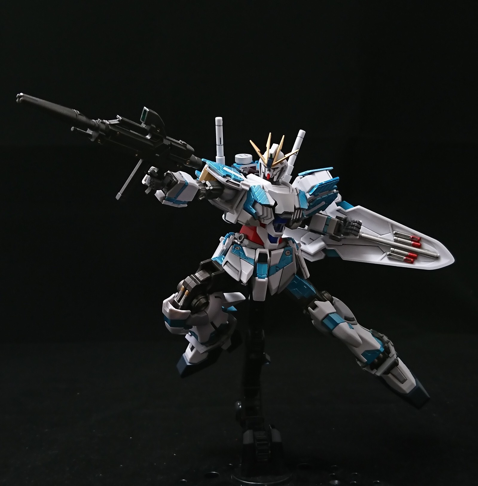 ガンプラ HG ナラティブC装備 シルヴァバレト ユニコーンガンダム